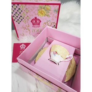 Royal Albert 100 Years 1990 BOUQUET Trio Teacup Saucer Plate 3 Piece Set